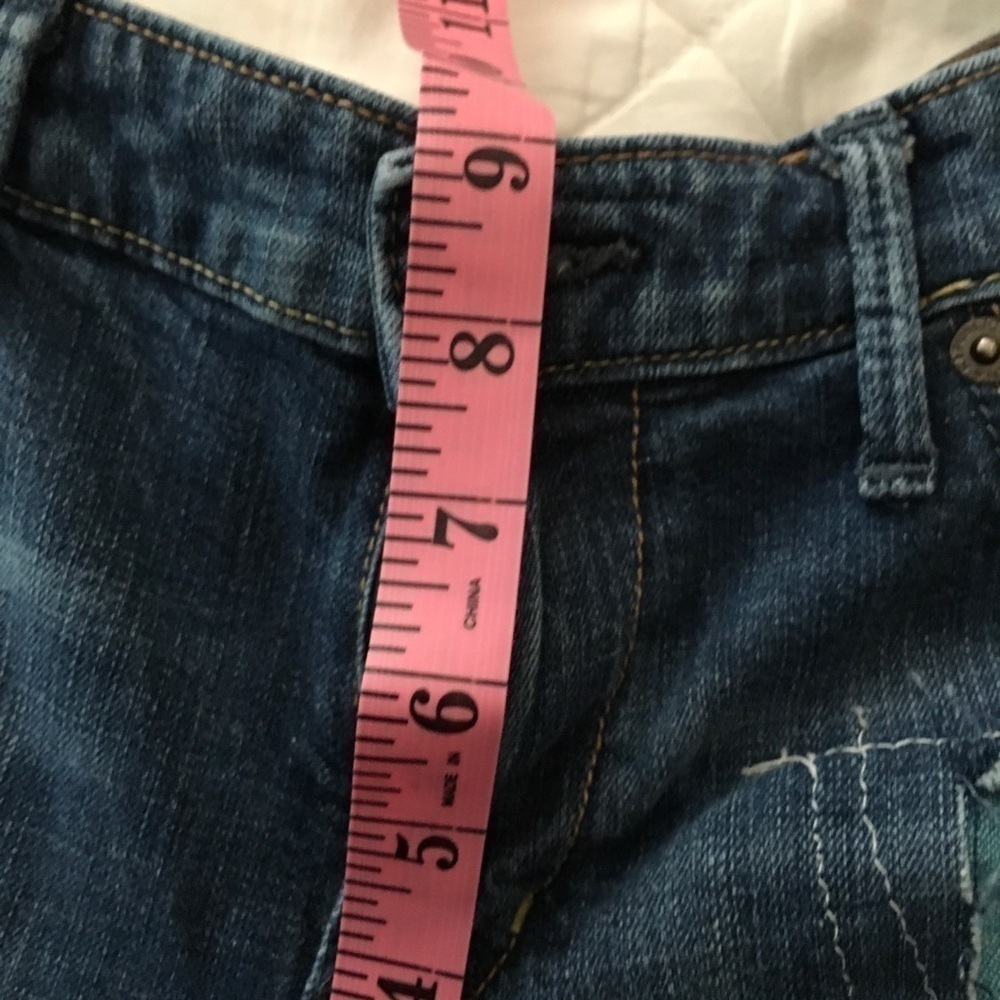 Denim Capri Cuffed Pants Size 10 - Picture 15 of 16